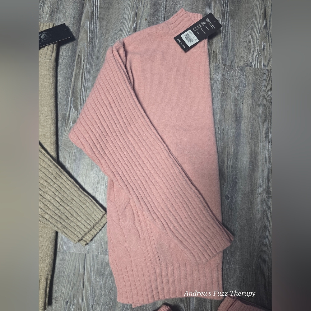 100% Cashmere Sweater and Pants Set - Picture 4 of 5